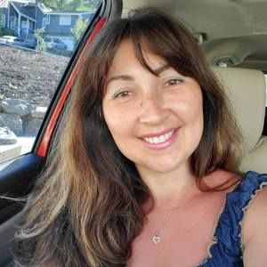 Meet your Posher, Elena